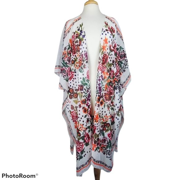 zeamo Tops - Floral Kimono Style Top / Cover Up